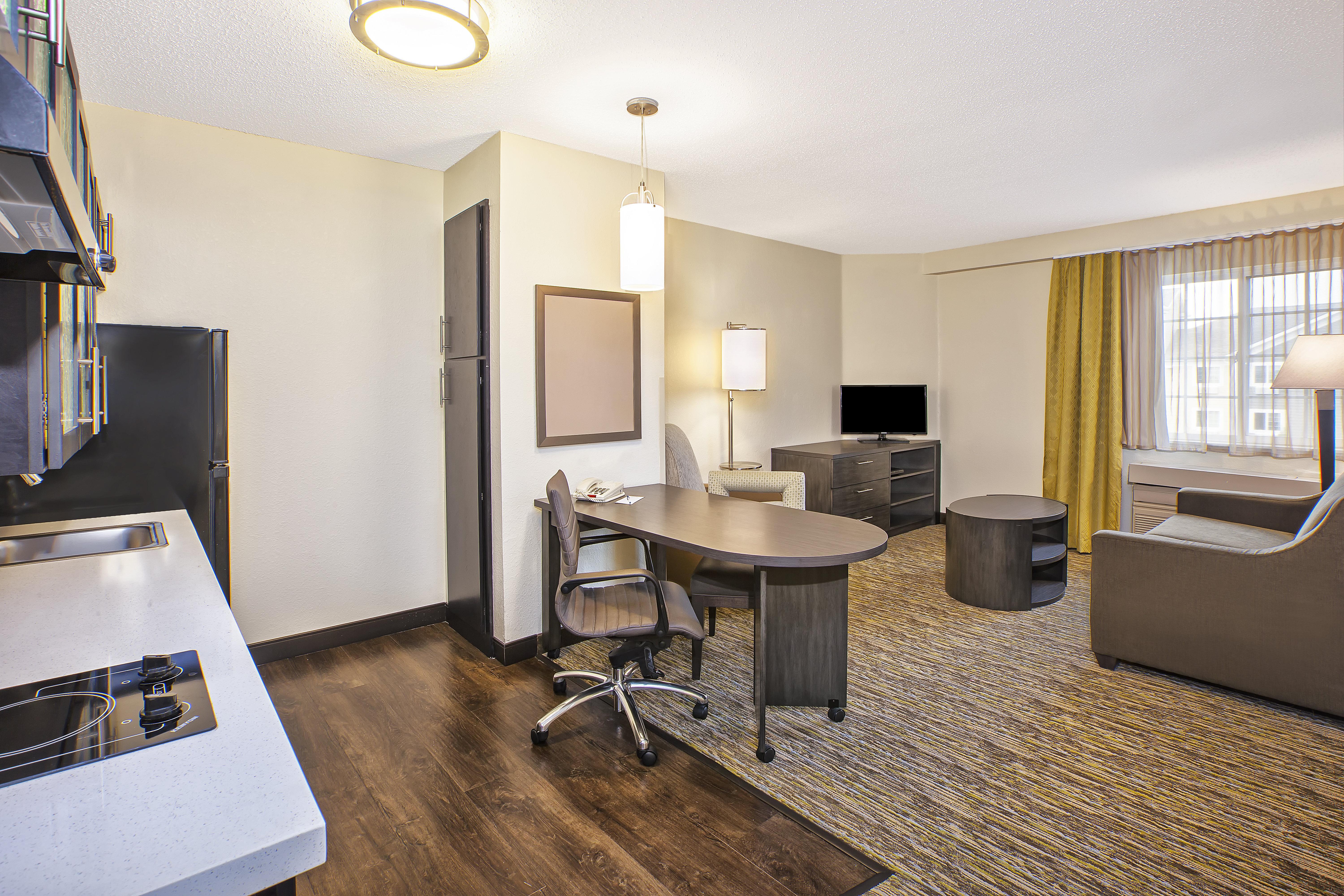 Candlewood Suites Indianapolis Northeast, An Ihg Hotel Bagian luar foto