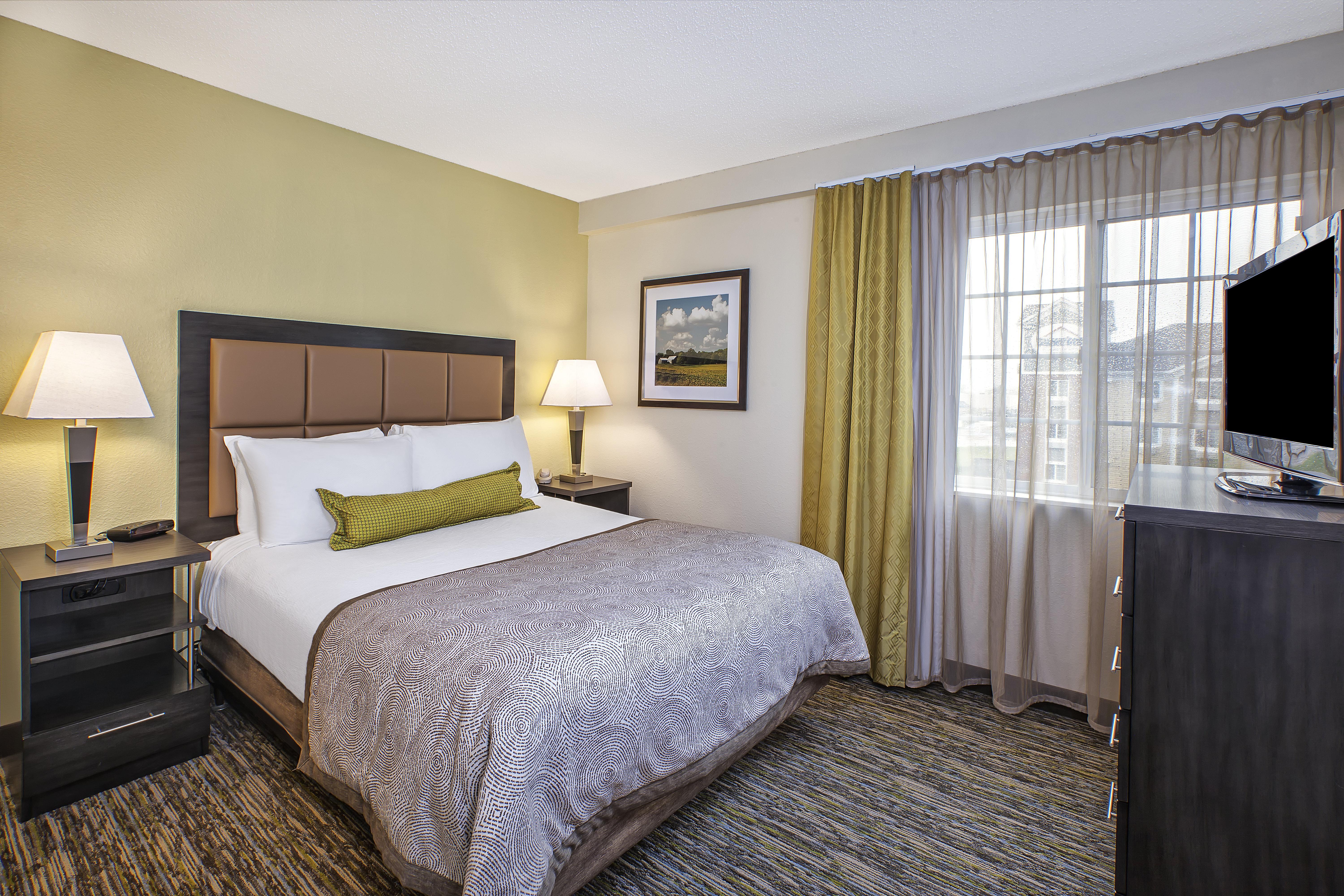 Candlewood Suites Indianapolis Northeast By Ihg Bagian luar foto