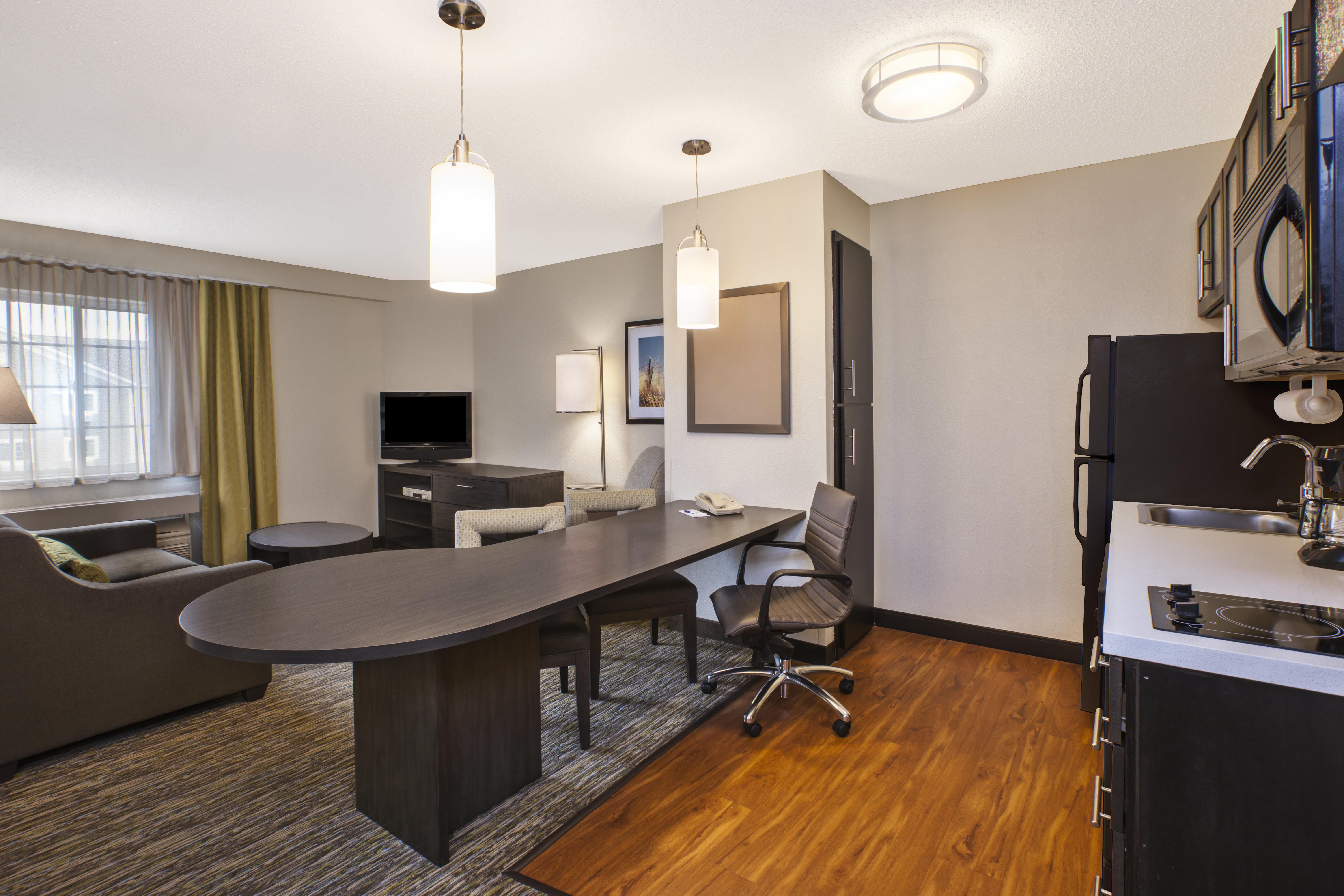 Candlewood Suites Indianapolis Northeast By Ihg Bagian luar foto