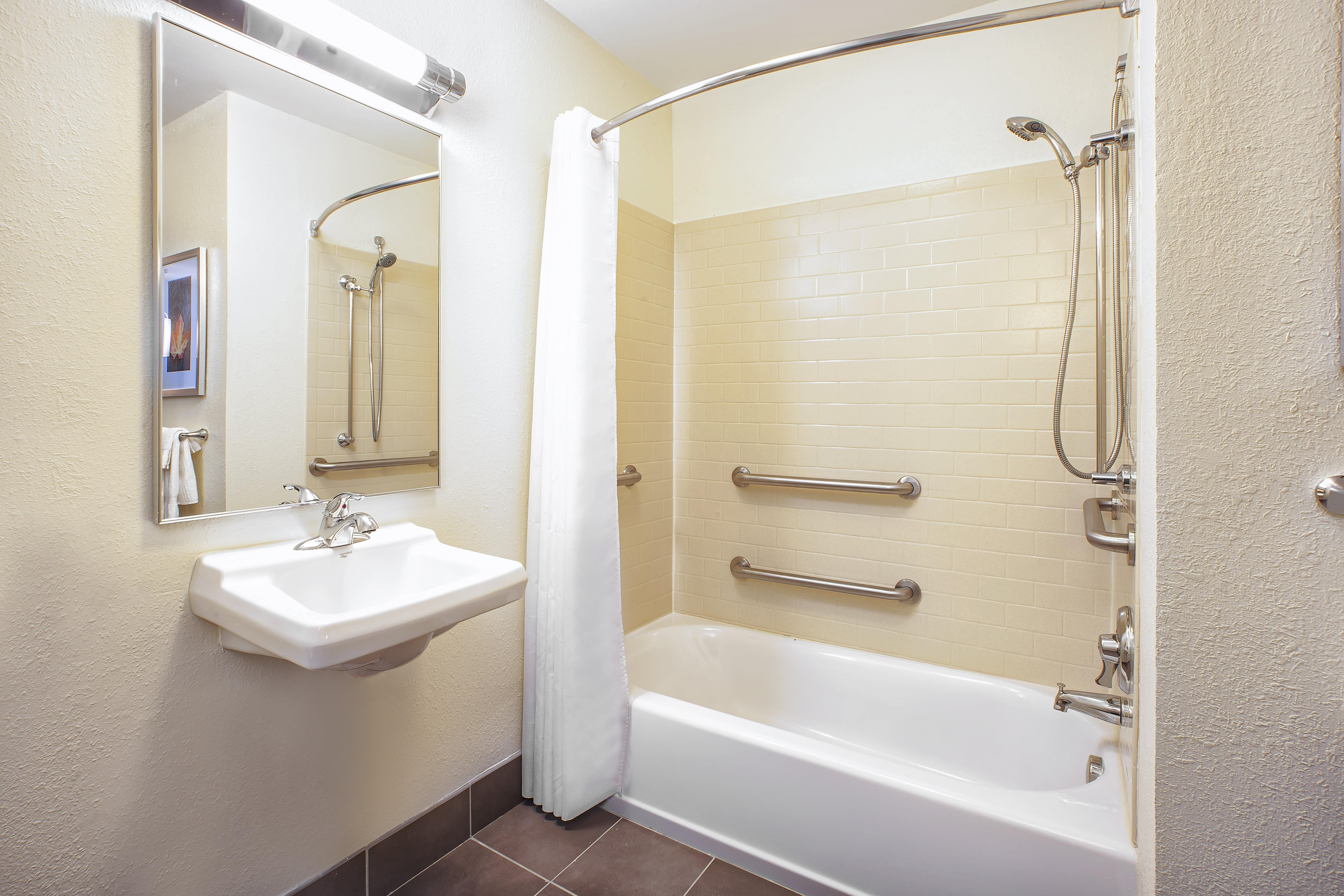Candlewood Suites Indianapolis Northeast By Ihg Bagian luar foto