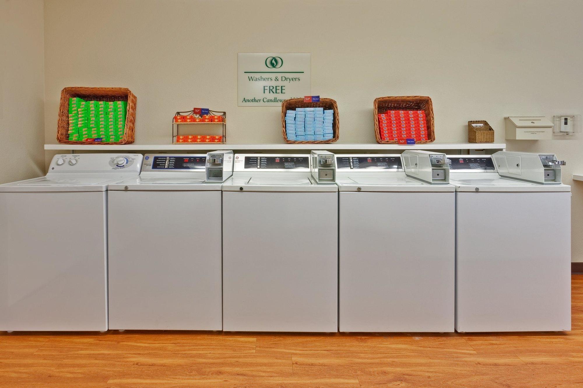 Candlewood Suites Indianapolis Northeast By Ihg Bagian luar foto