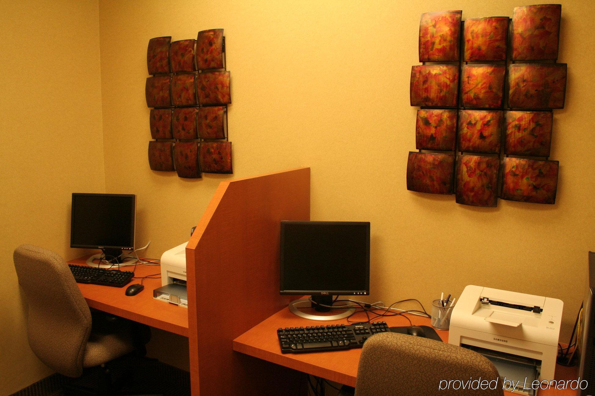 Candlewood Suites Indianapolis Northeast By Ihg Bagian luar foto