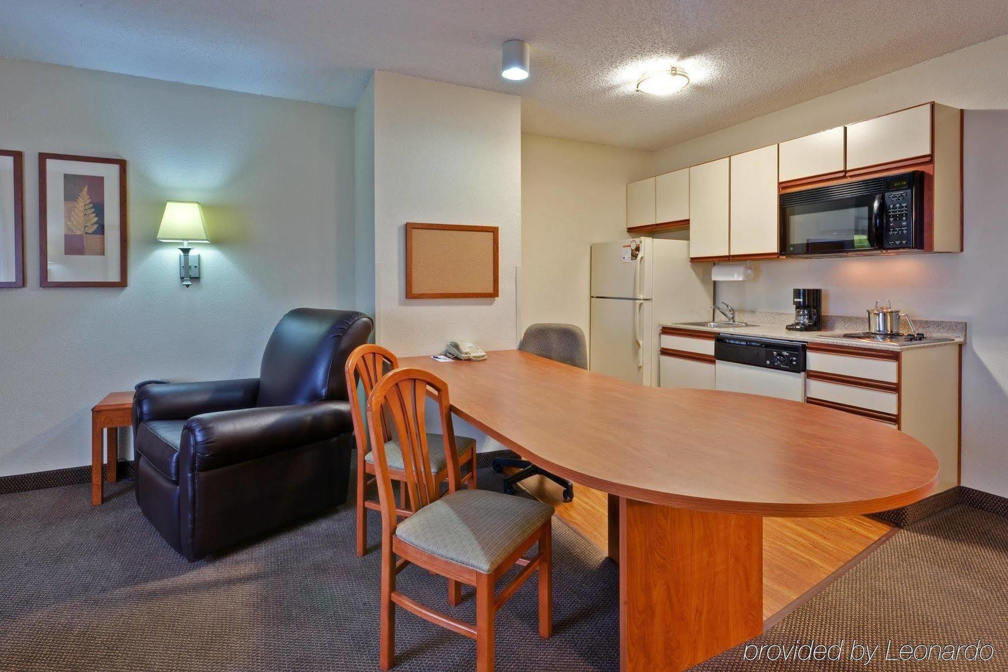 Candlewood Suites Indianapolis Northeast By Ihg Ruang foto