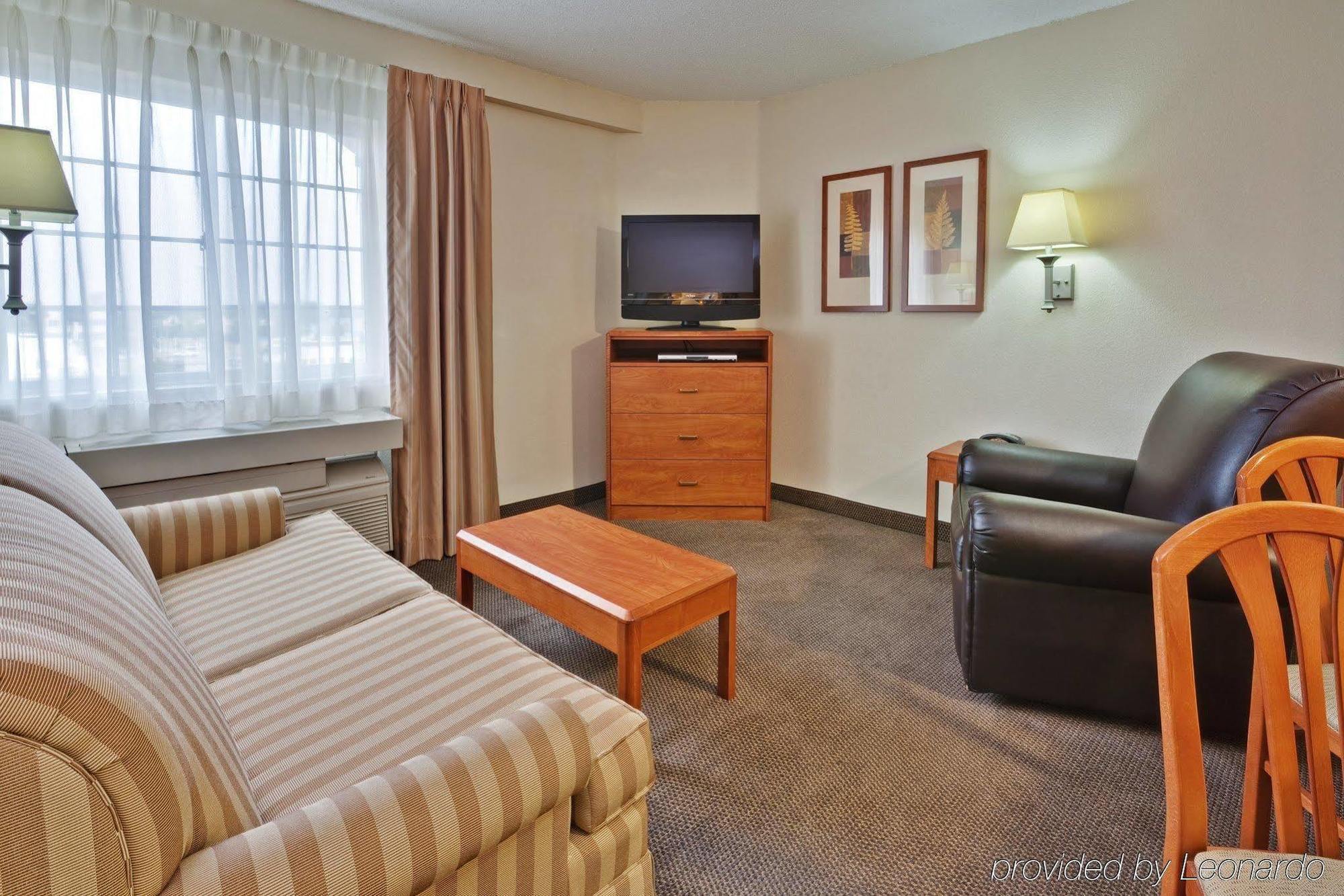 Candlewood Suites Indianapolis Northeast, An Ihg Hotel Bagian luar foto